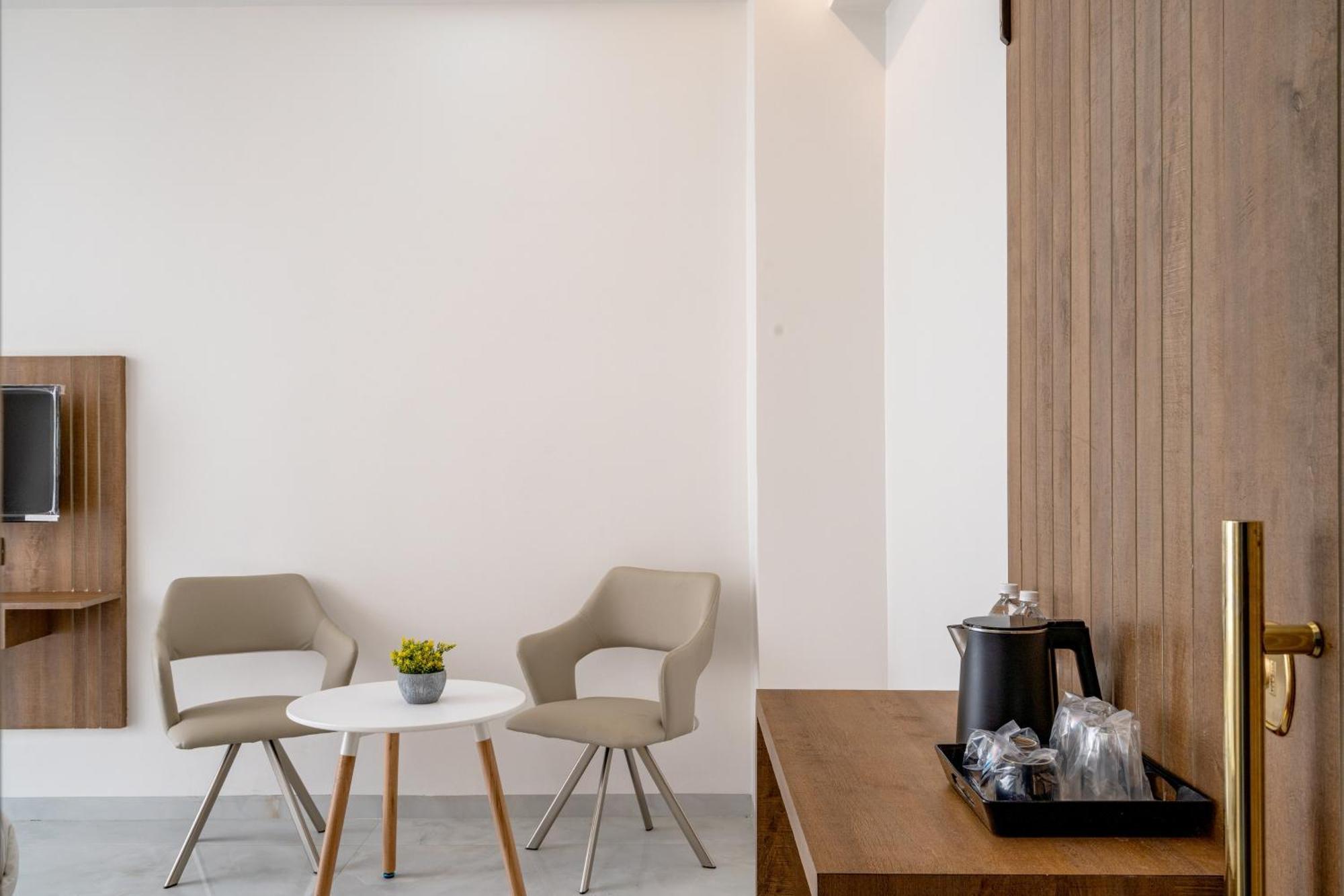 Hotel Darshan Executive Tuljapur Экстерьер фото
